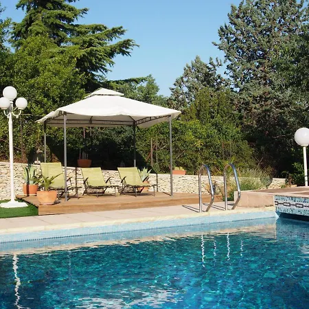 Prázdninový dům Les Du Mas Des Cigales *