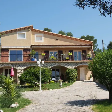 Les Du Mas Des Cigales * Nîmes